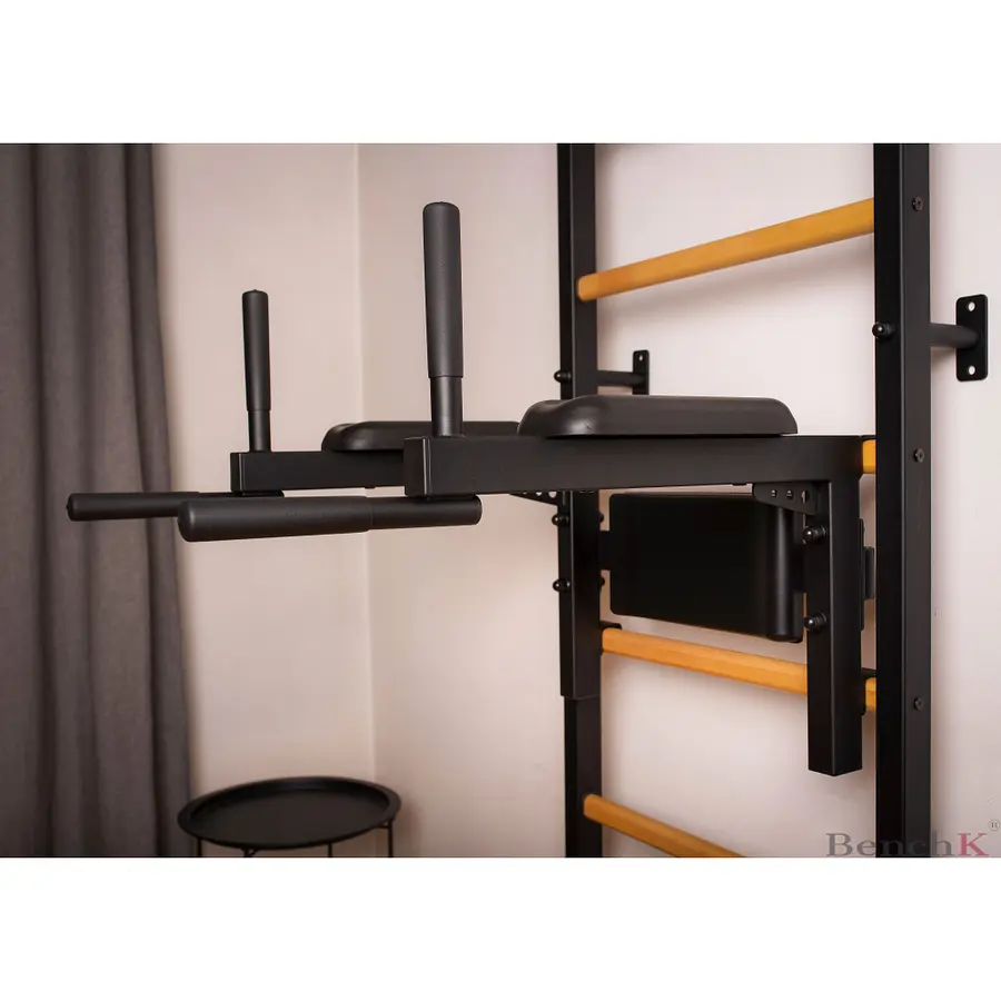 Ribbevegg BenchK 230 Svart Pull-up | Høydejusterbar dip bar 